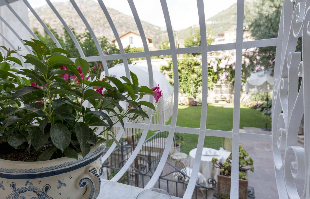 Palazzo Cacace Relais Bed & Breakfast Piano di Sorrento Luaran gambar